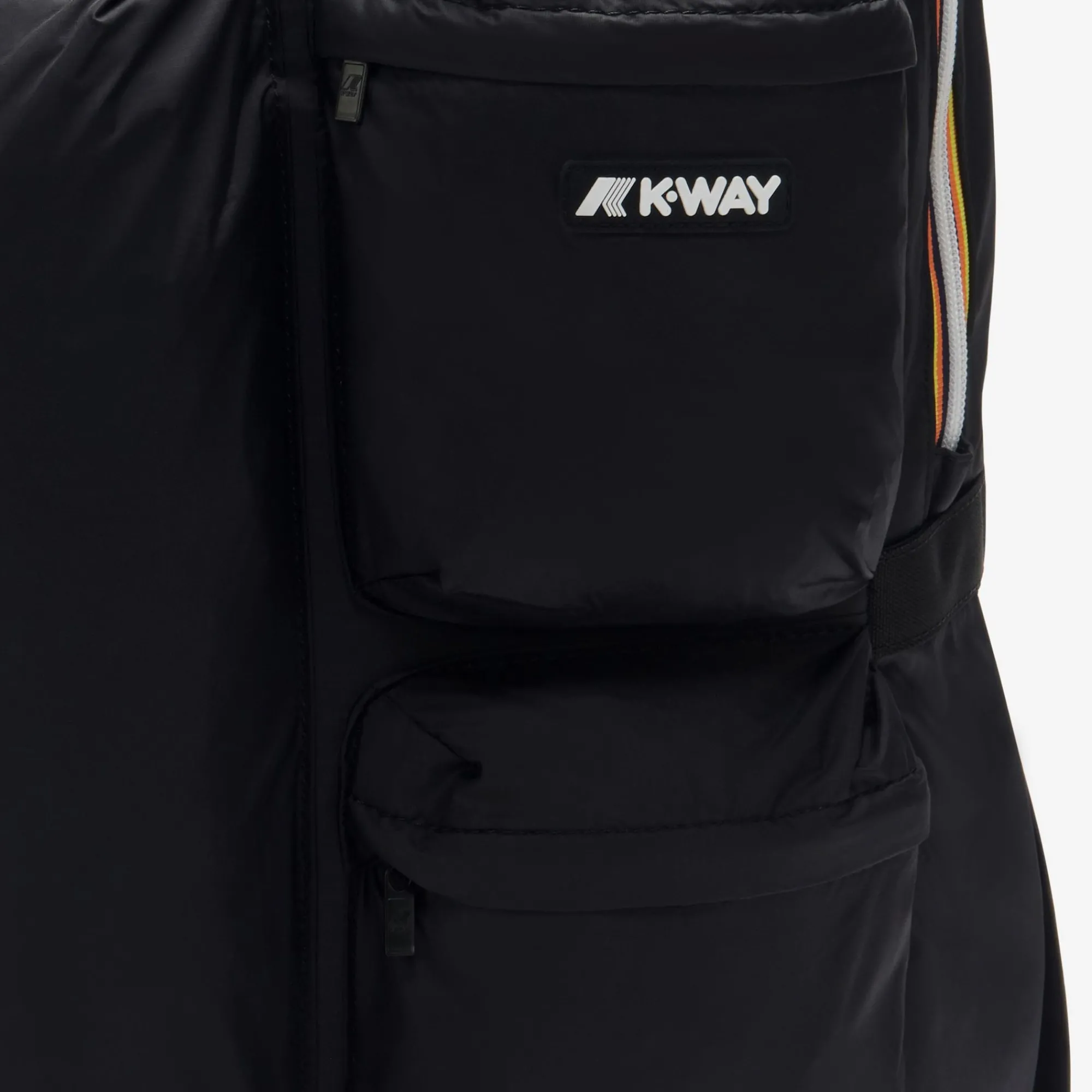 Donna K-Way Zaini|Zaini^AMBERT